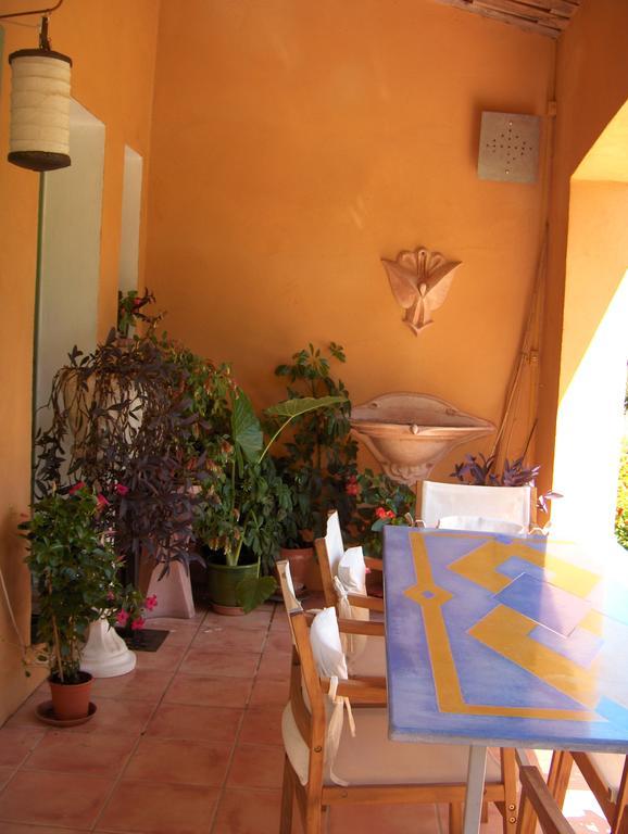 Clermont-lʼHérault La Genestiere Bed & Breakfast エクステリア 写真